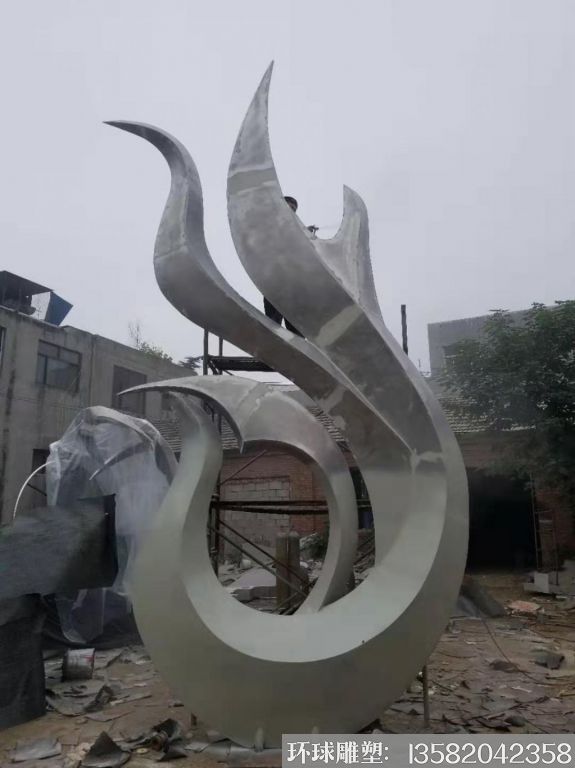 不锈钢凤凰雕塑制作过程,凤凰雕塑304锻造,景观不锈钢雕塑3